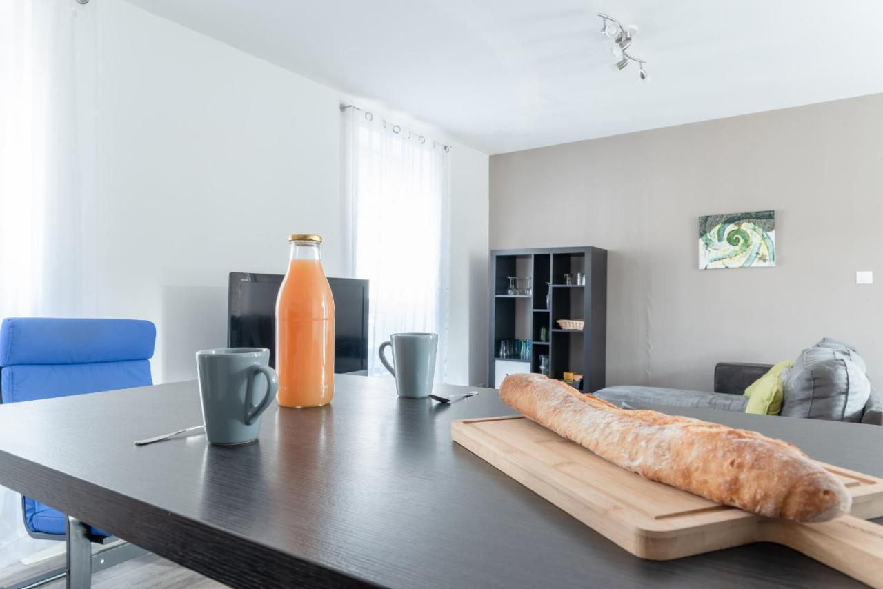 Ker Uhel - Charmant Appartement Plein Centre Saint-Renan Buitenkant foto